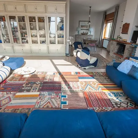 Welcome Traveller Leda شقة