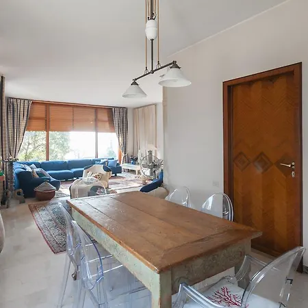 Welcome Traveller Leda Garda (Verona)