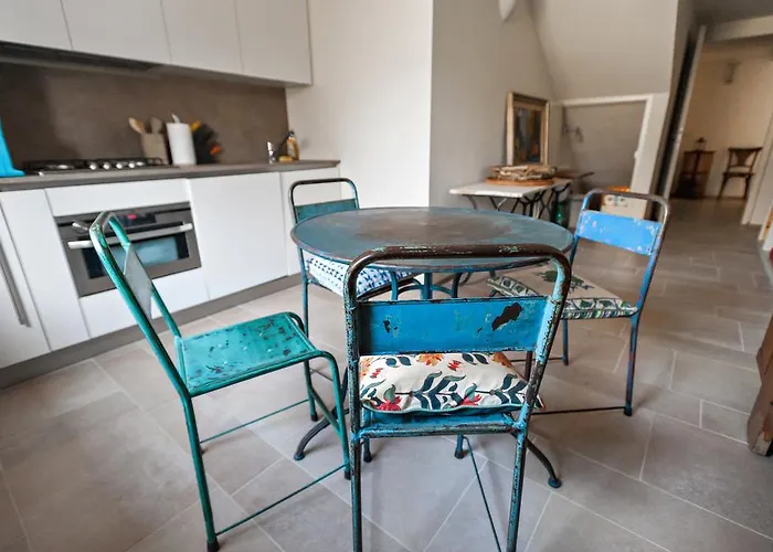 Welcome Traveller Leda Апартаменты