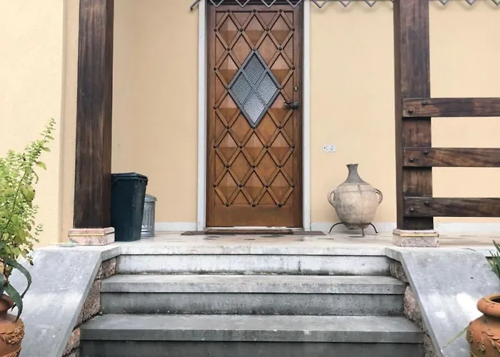 Welcome Traveller Leda